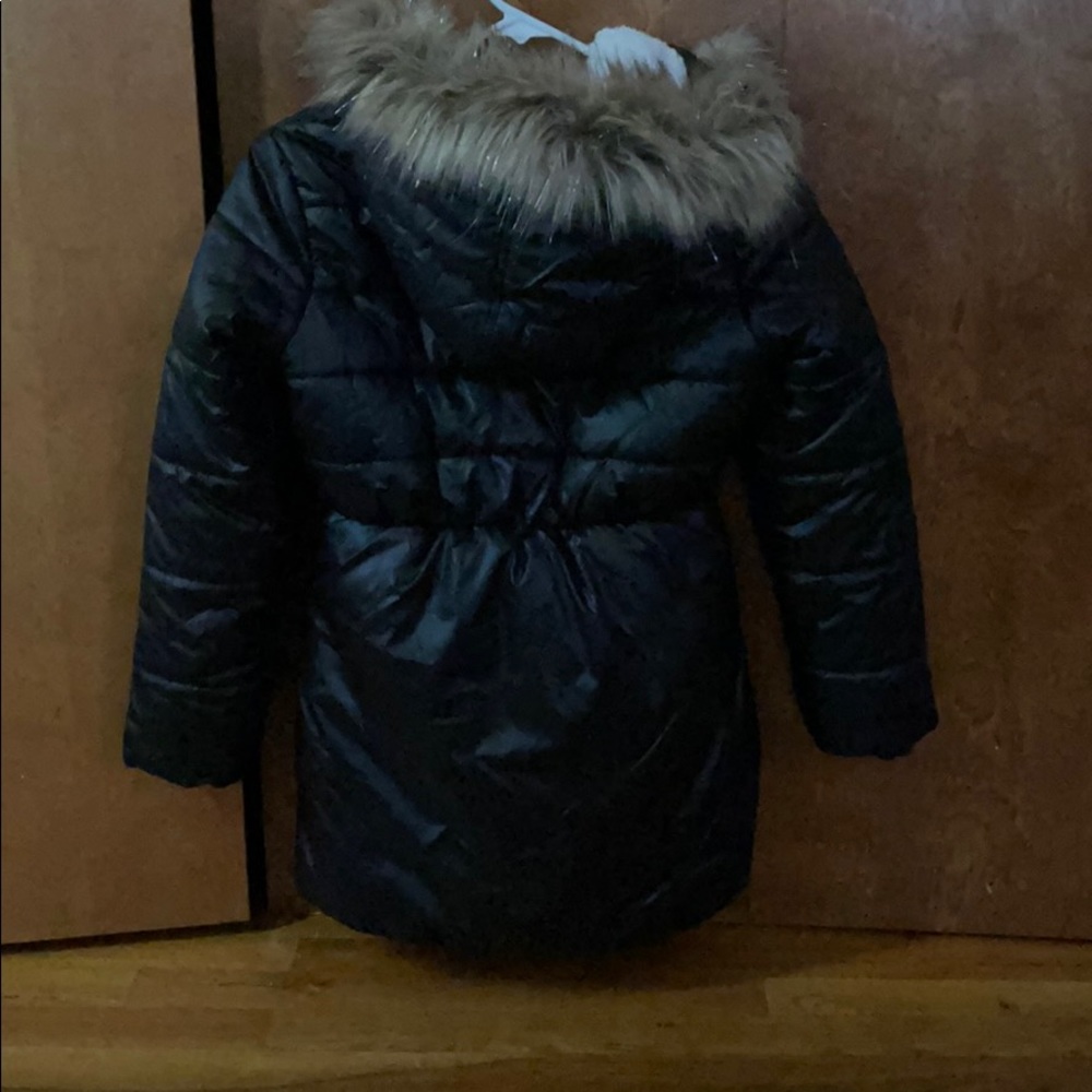 Coat - Picture 2 of 4